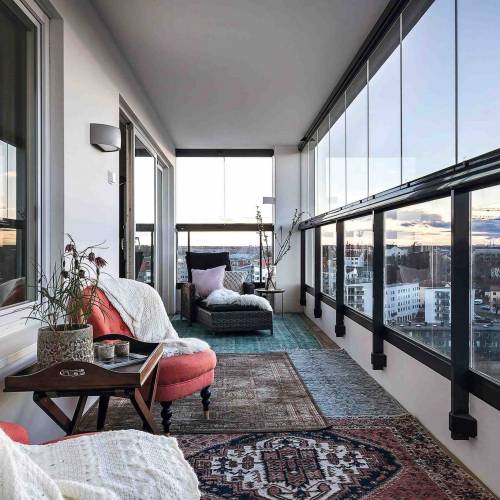 Cam Balkon